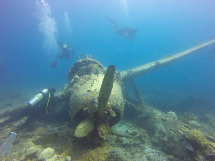 jake-seaplane-696x522